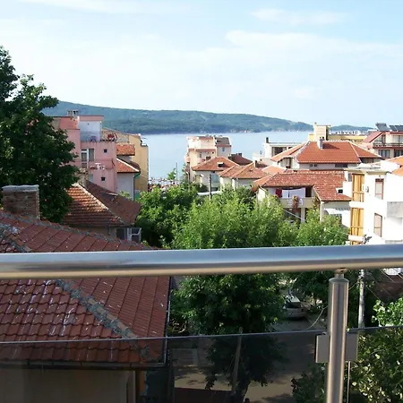 Donchevi Vendégház Primorszko