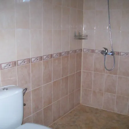 Donchevi Vendégház Primorszko