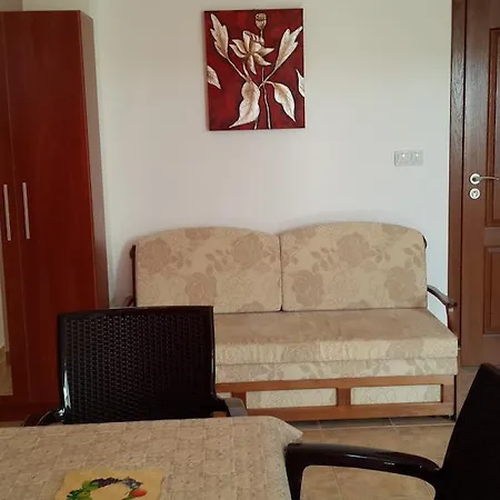 Donchevi בית הארחה